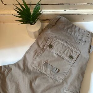 J. Crew broken-in chino weathered classic twill shorts city fit taupe Sz medium
